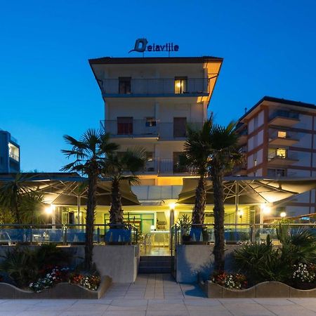 Hotel Delaville Frontemare Лидо ди Йезоло Екстериор снимка