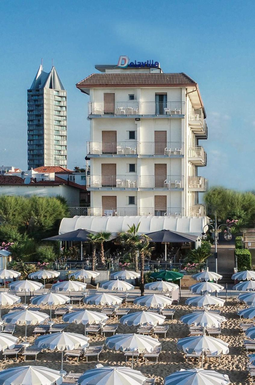 Hotel Delaville Frontemare Лидо ди Йезоло Екстериор снимка